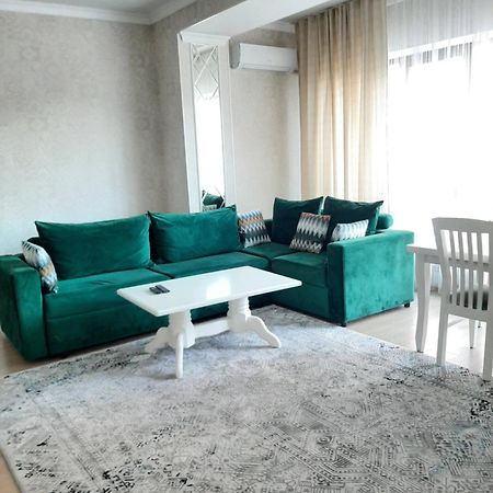 Comfortable Apartment 比什凯克 外观 照片