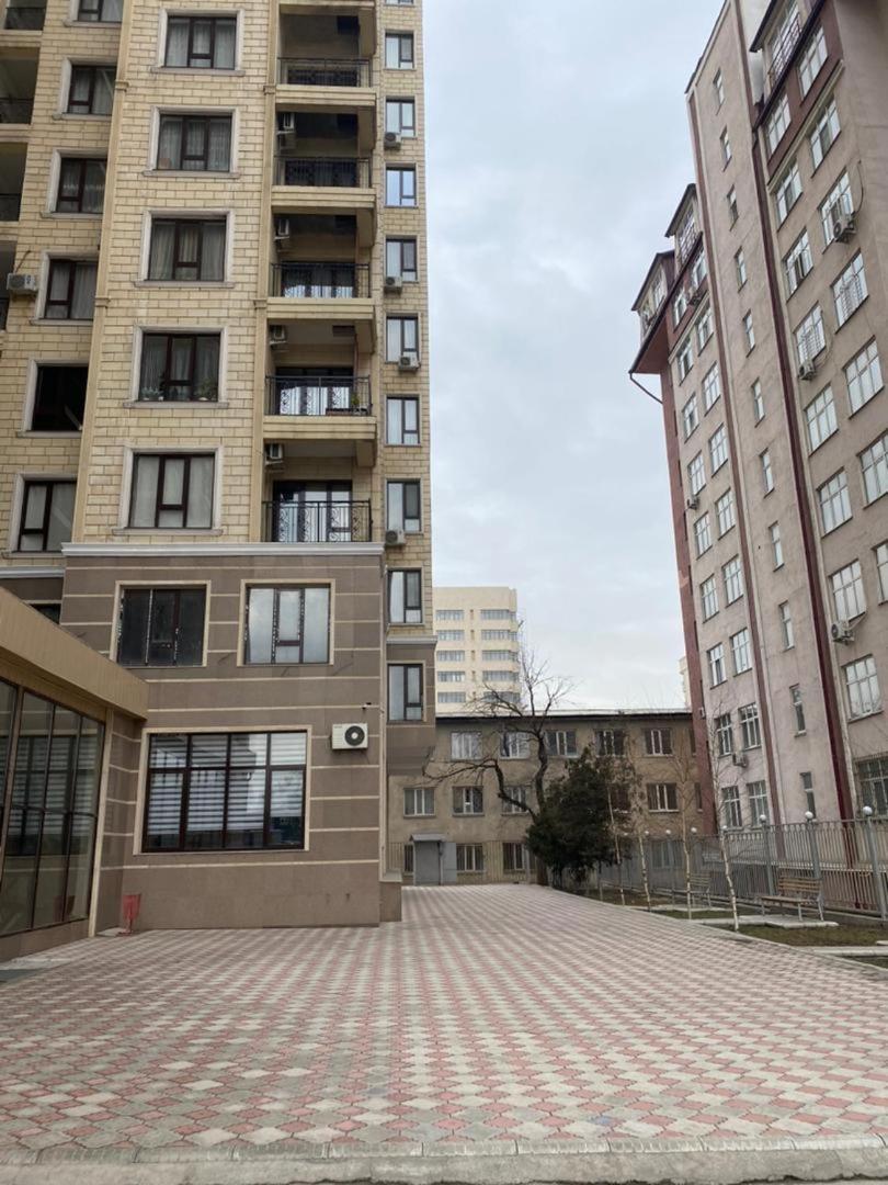 Comfortable Apartment 比什凯克 外观 照片